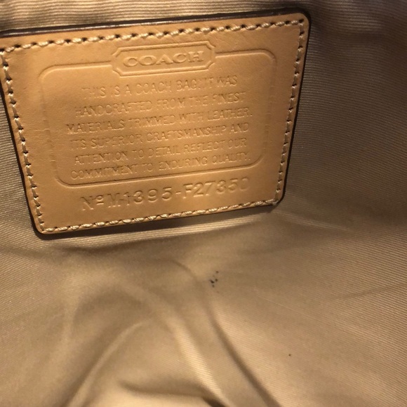 Coach large tote - Picture 6 of 7